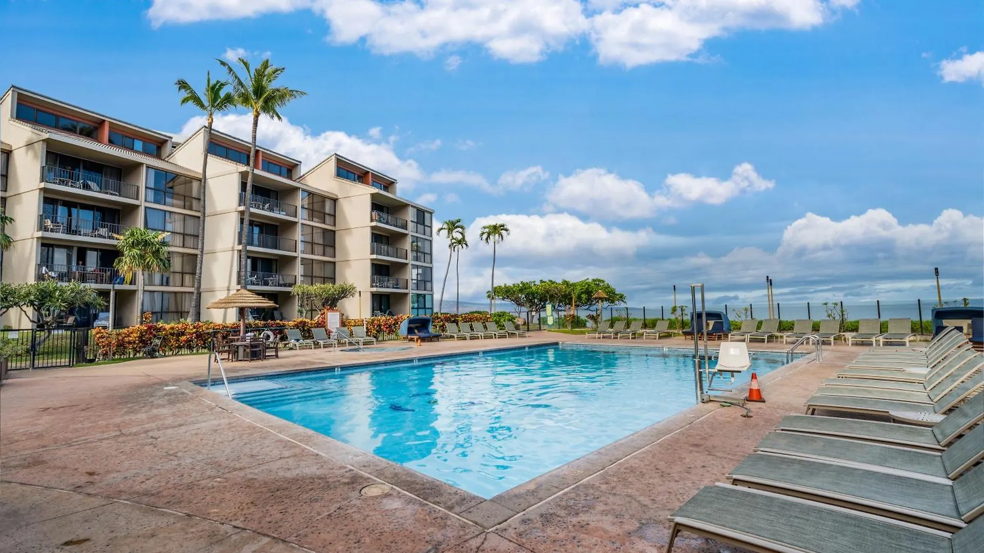 Kaanapali Shores 213 Kahana Apartmán